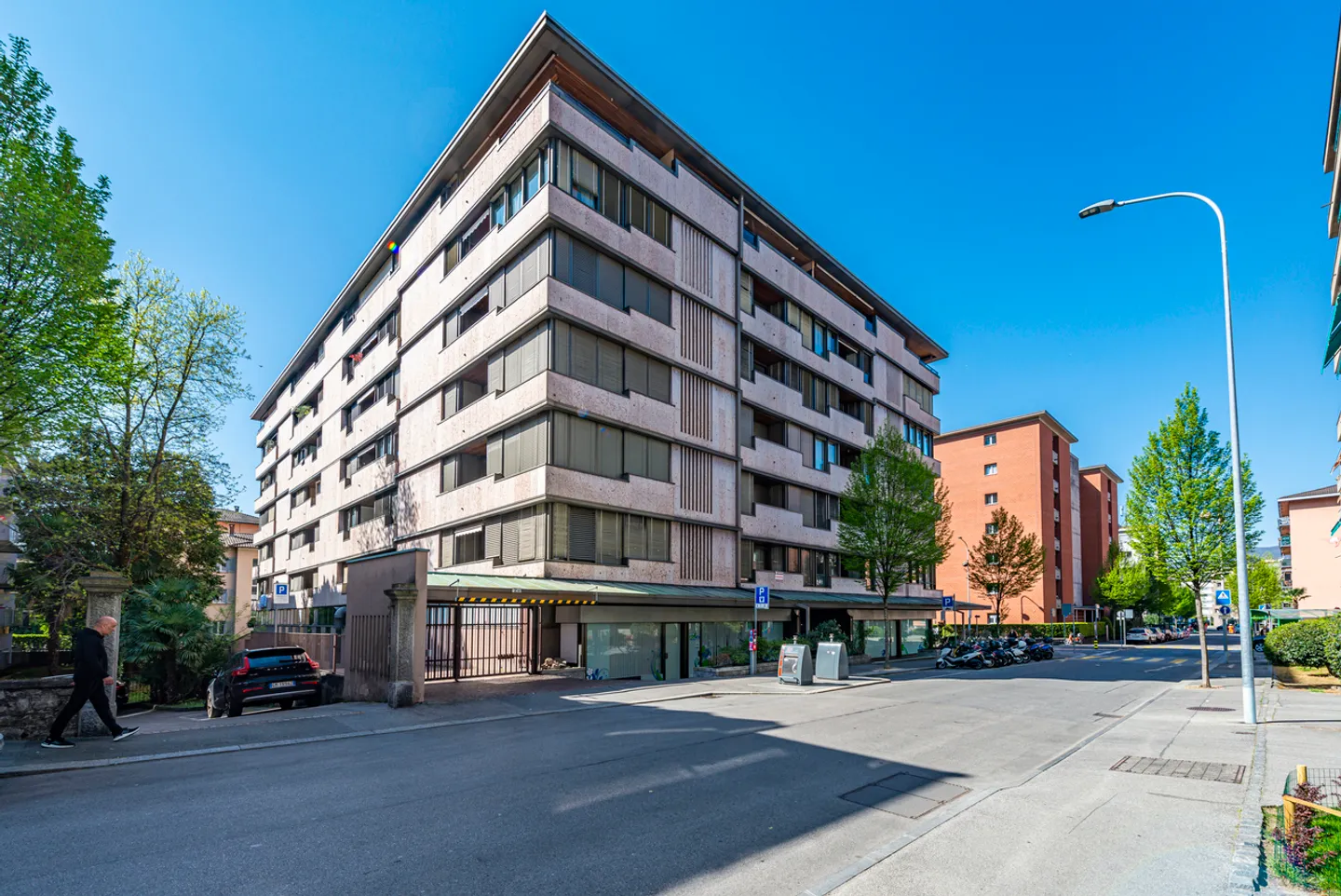 Appartamento in vendita - Foto 3 di 14