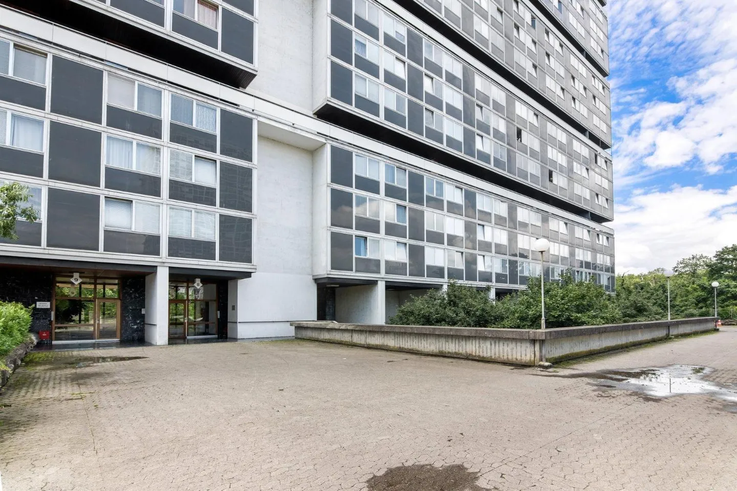 High-Floor Apartment with Views - Photo 1 of 10