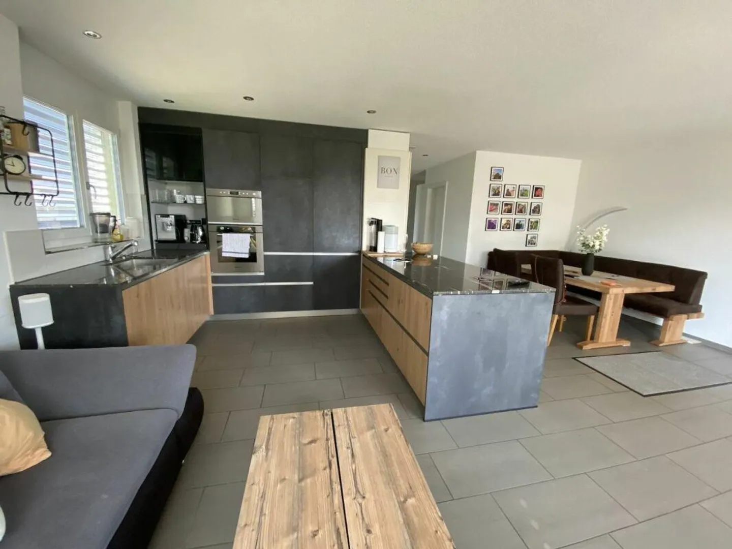 Appartement attrayant de 4,5 pièces à Oberbipp disponible à la location immédiate (1 place de parking souterrain incluse !) - Photo 2 sur 5