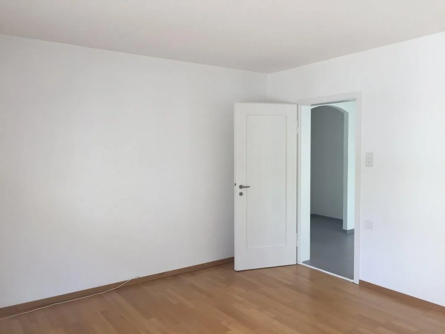 We are looking for you - Photo 2 of 7