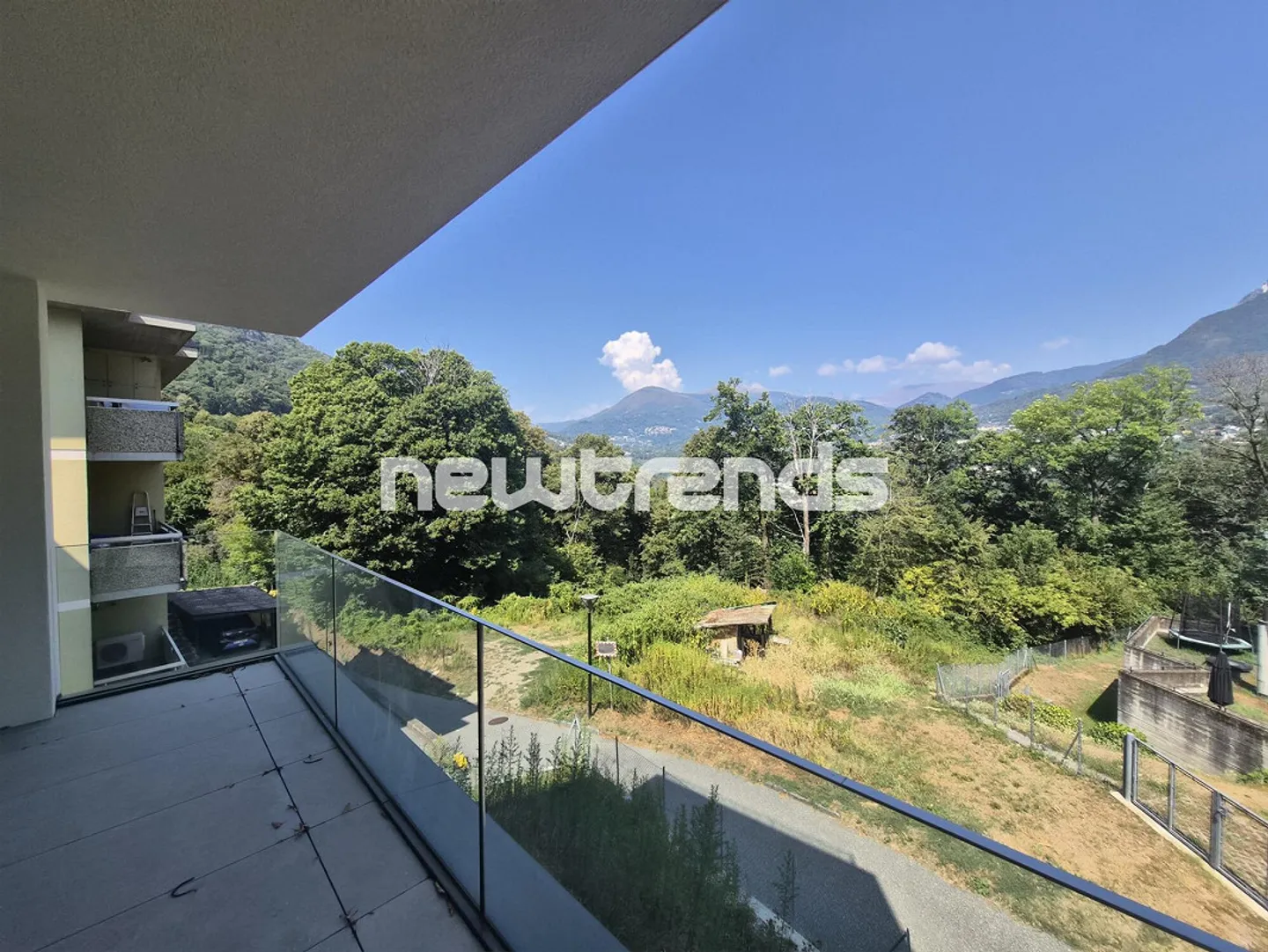 Canobbio, Duplex 3.5 rooms with private garden - Photo 2 of 15