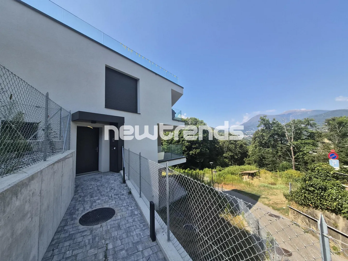 Canobbio, Duplex 3.5 rooms with private garden - Photo 11 of 15