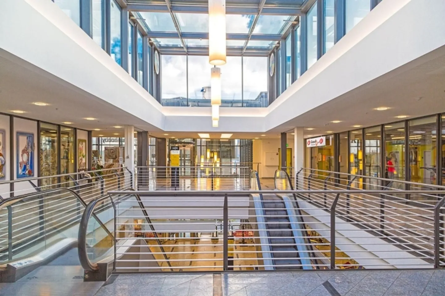 Sales area in Grütpark - right next to Cleverfit! - Photo 2 of 13