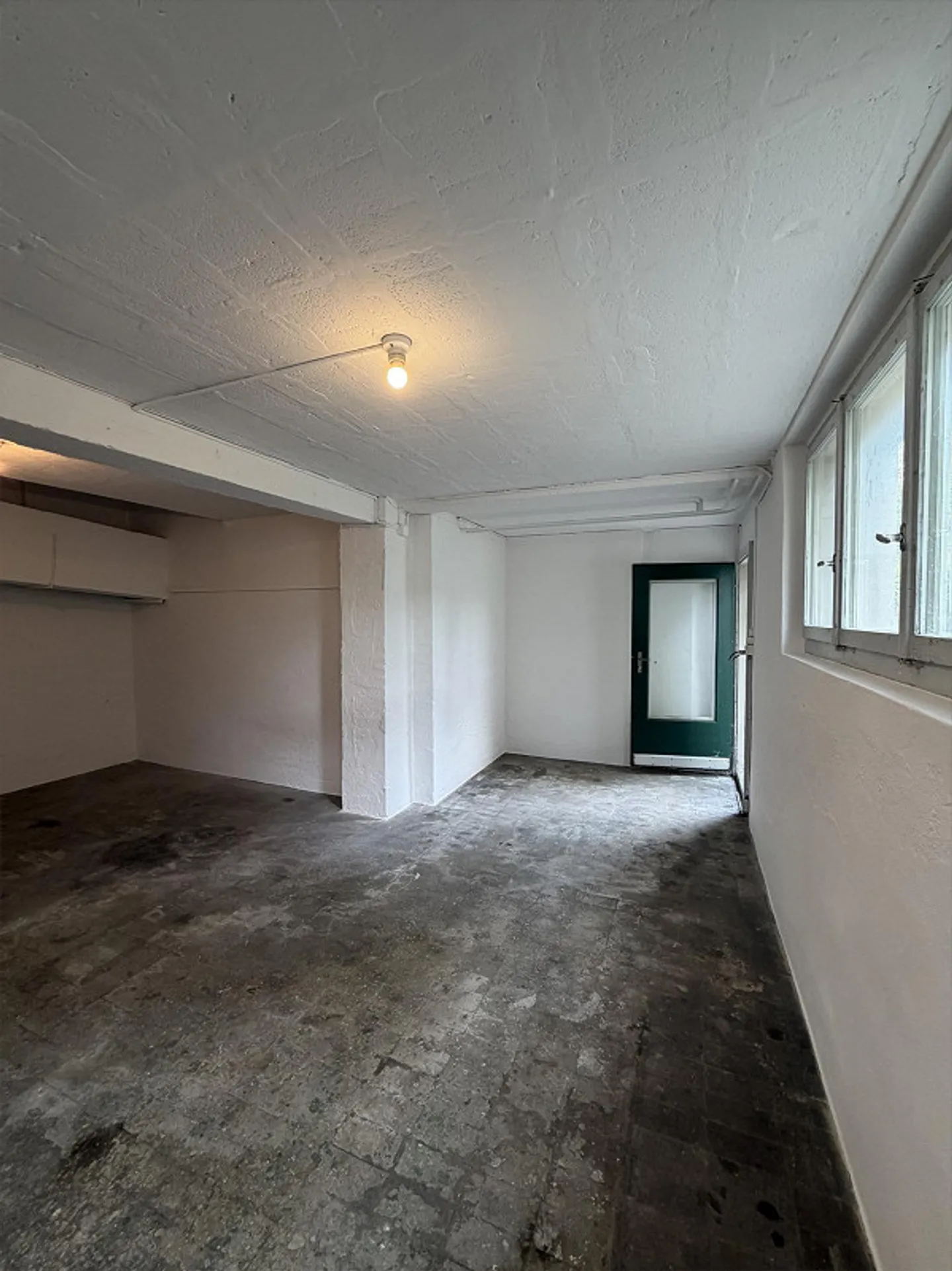 Deposito di 29 m² in una posizione tranquilla a Zurigo-Wollishofen - Foto 3 di 6