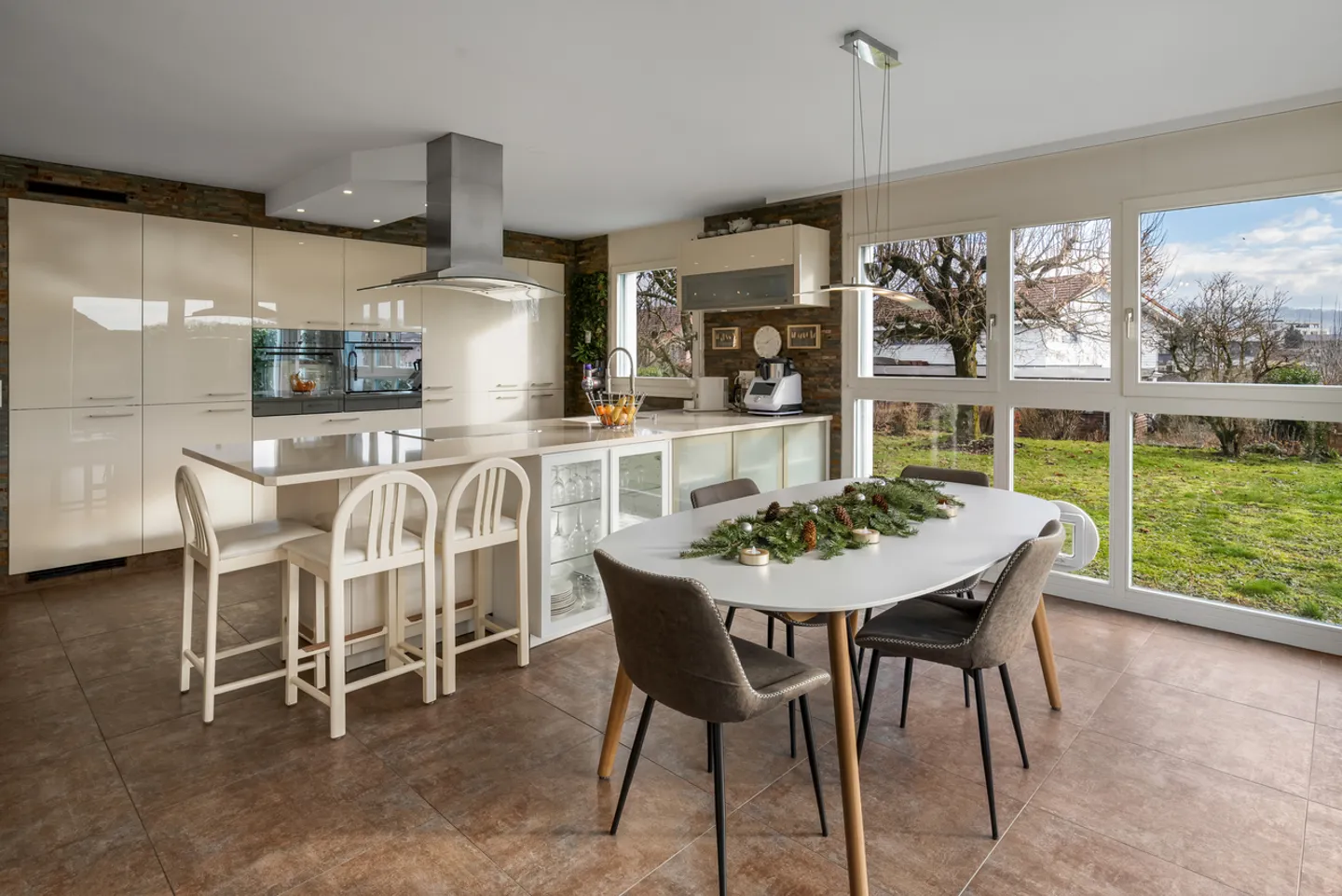 Fétigny, à vendre, villa individuelle de 5.5 pièces, 130 m2 + terrain - Photo 4 sur 9