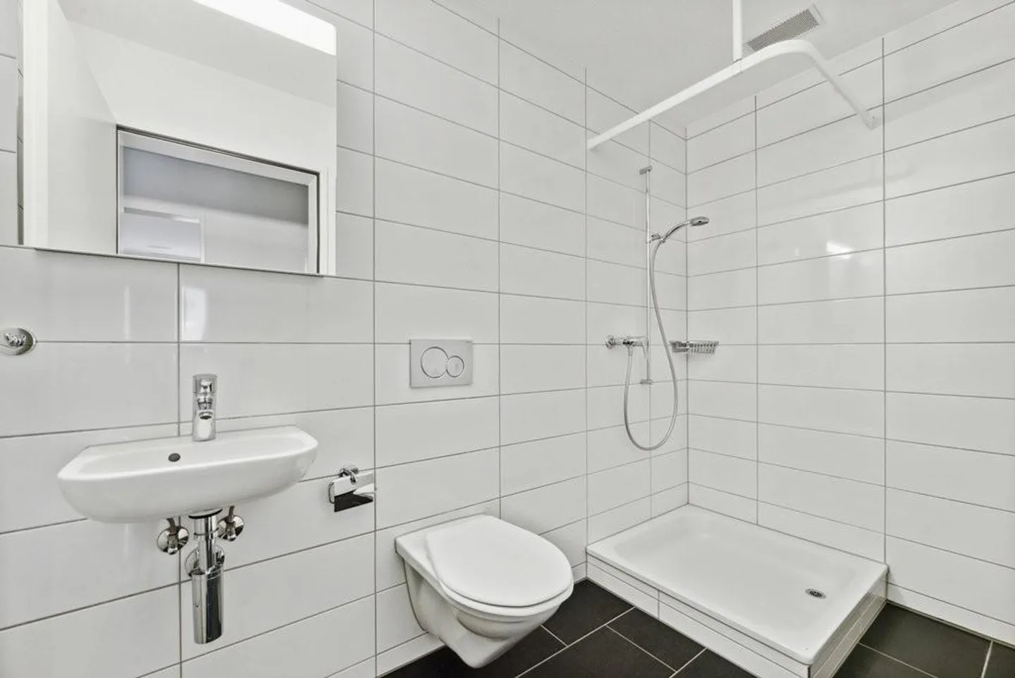 Moderne Wohnung mit Garten - Foto 7 von 11