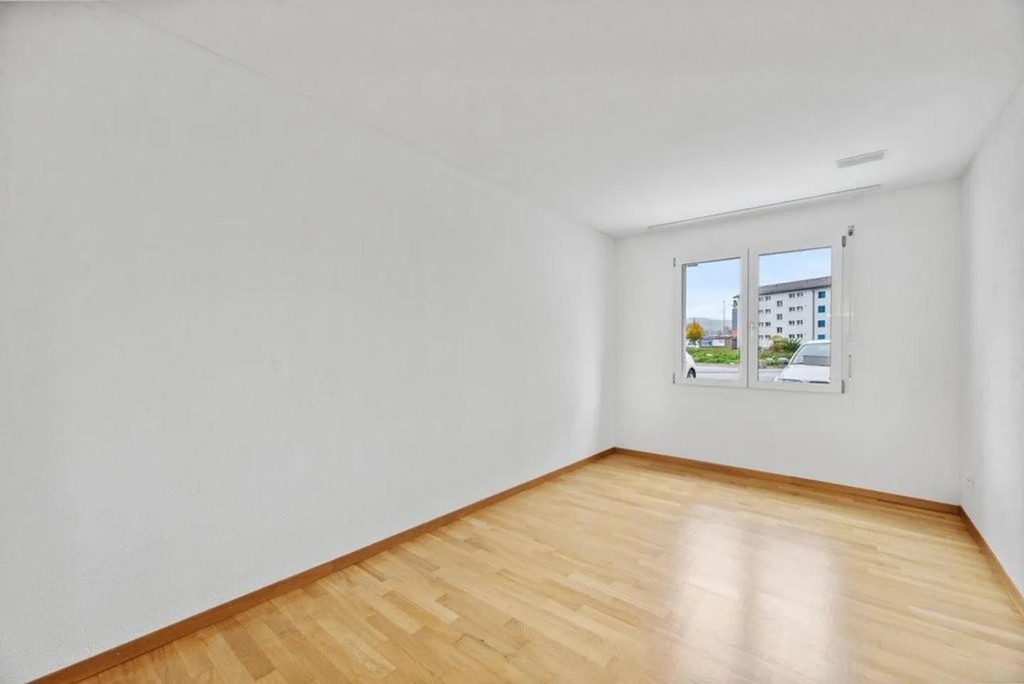 Moderne Wohnung mit Garten - Foto 9 von 11