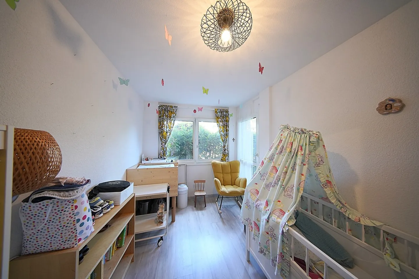 Spacieux appartement avec jardin - Photo 7 sur 13