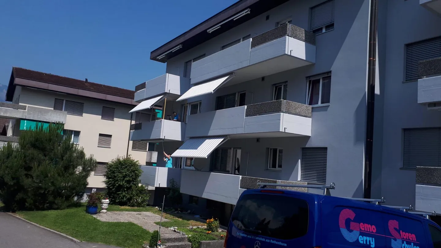 4 1/2 room apartment with south balcony - Photo 2 of 6