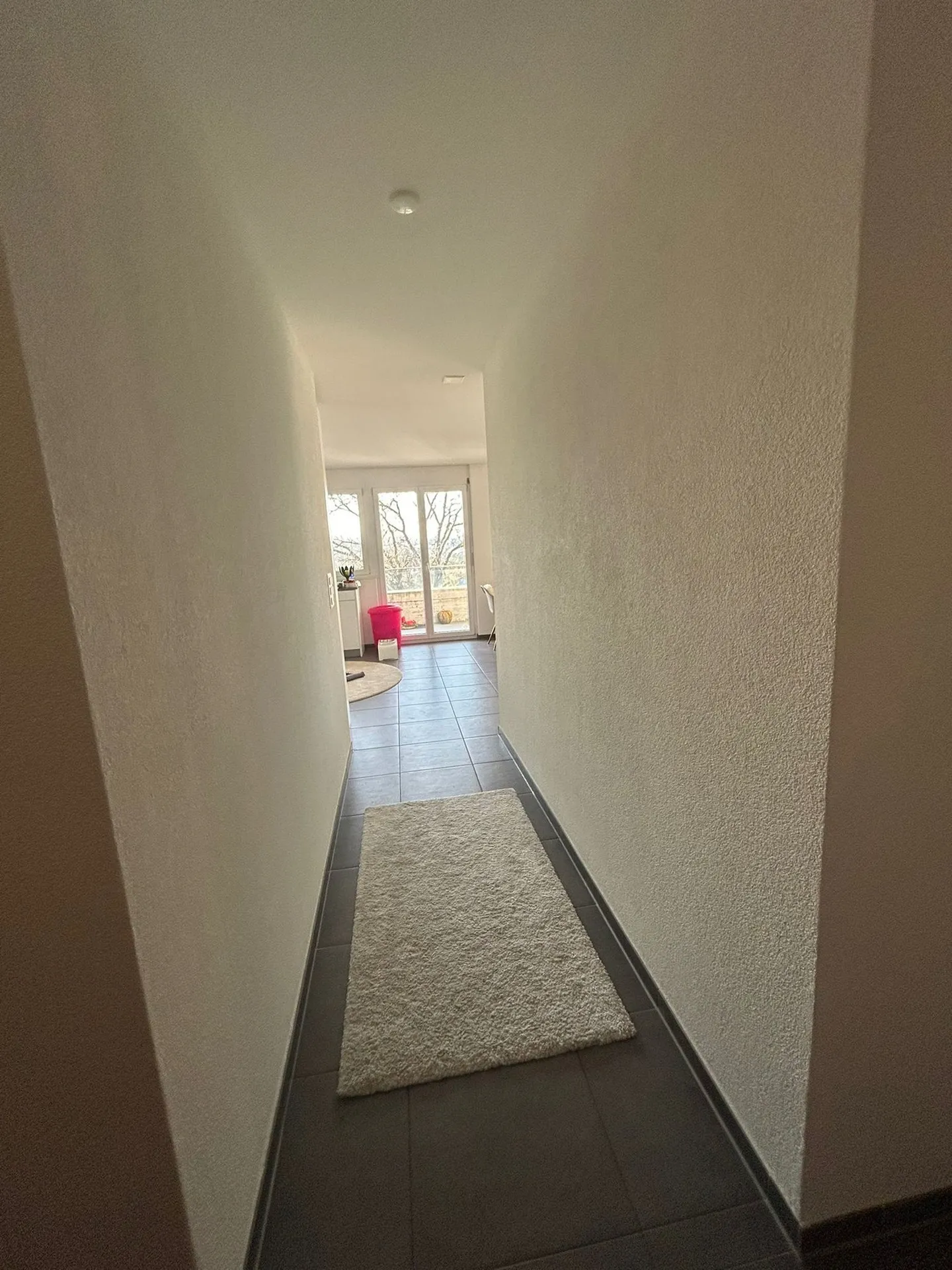 Modern 4.5-room apartment with large balcony in Dornach - Photo 5 of 9