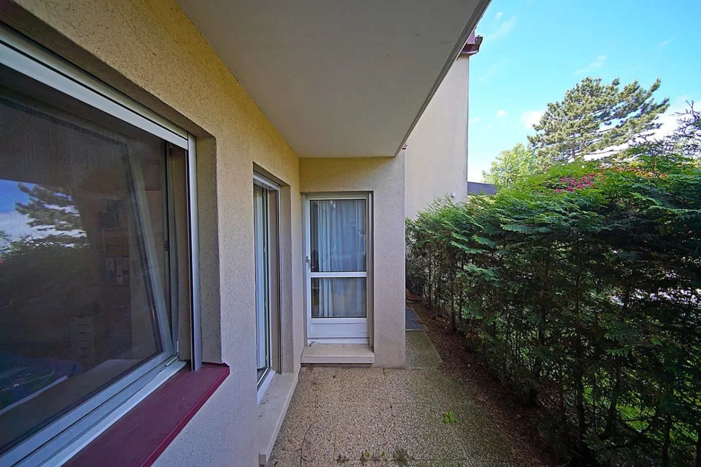 Spacieux appartement avec jardin - Photo 10 sur 13