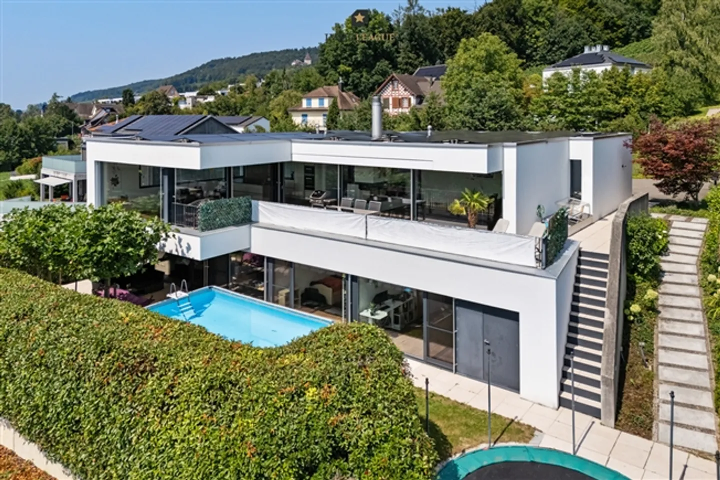 Privacy and view to the Säntis. - Photo 1 of 10