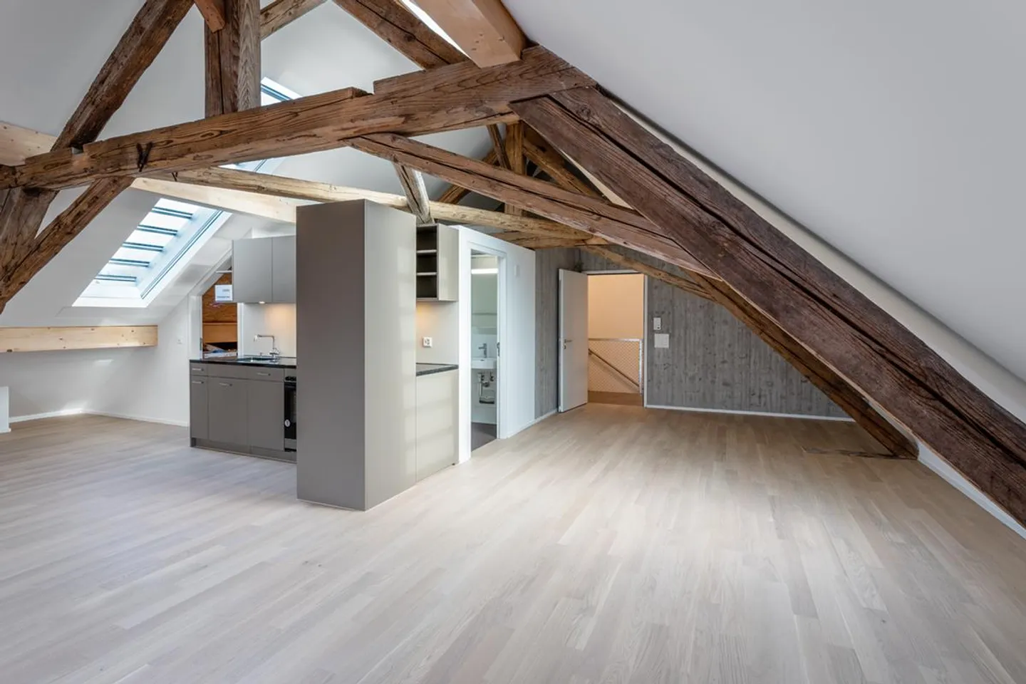 Modern Loft Penthouse Apartment in a Listed Farmhouse - Photo 1 of 8