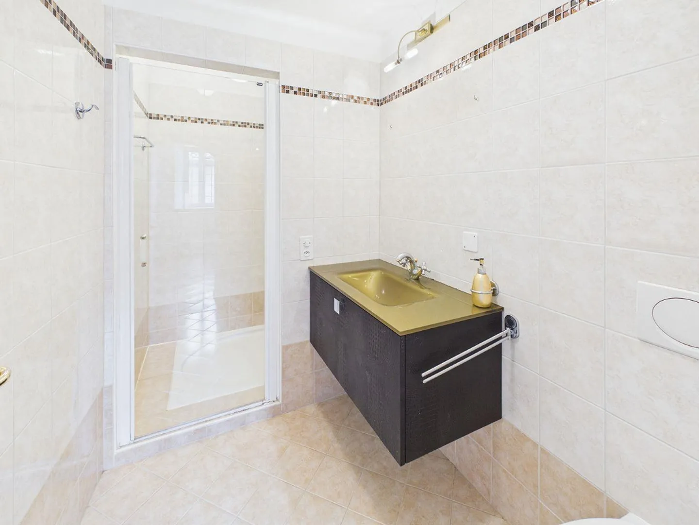 Charming House in Historic Agno - Photo 6 of 19