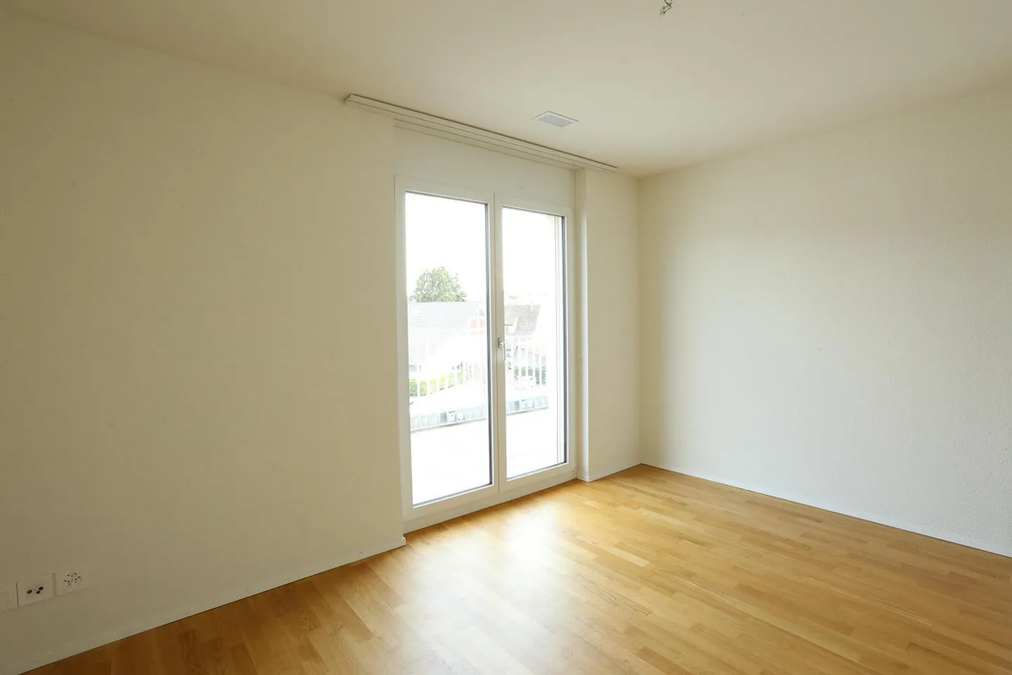 Modernes Apartment mit Terrasse - Foto 4 von 11