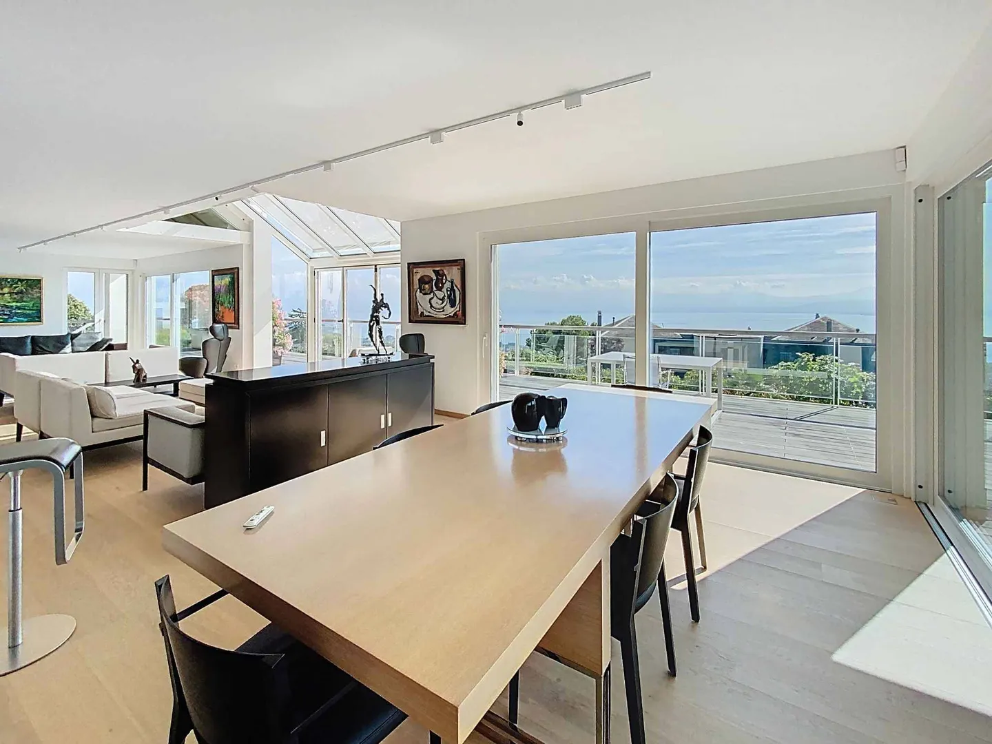 Proprietà straordinaria con vista panoramica sul lago e sul Monte Bianco - Foto 7 di 11