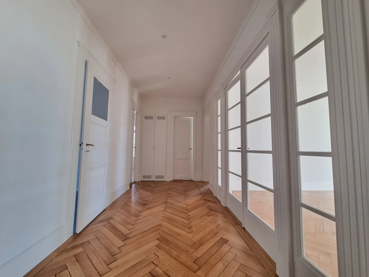 Magnifique appartement rénové proche du parc de Mon Repos - Photo 2 sur 18