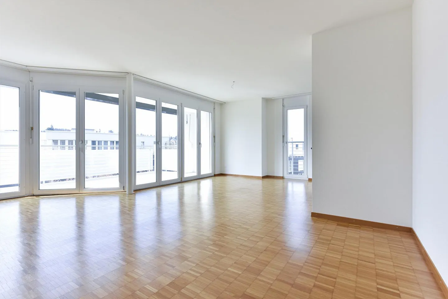 Apartment close to the center in a family-friendly environment - Photo 2 of 11