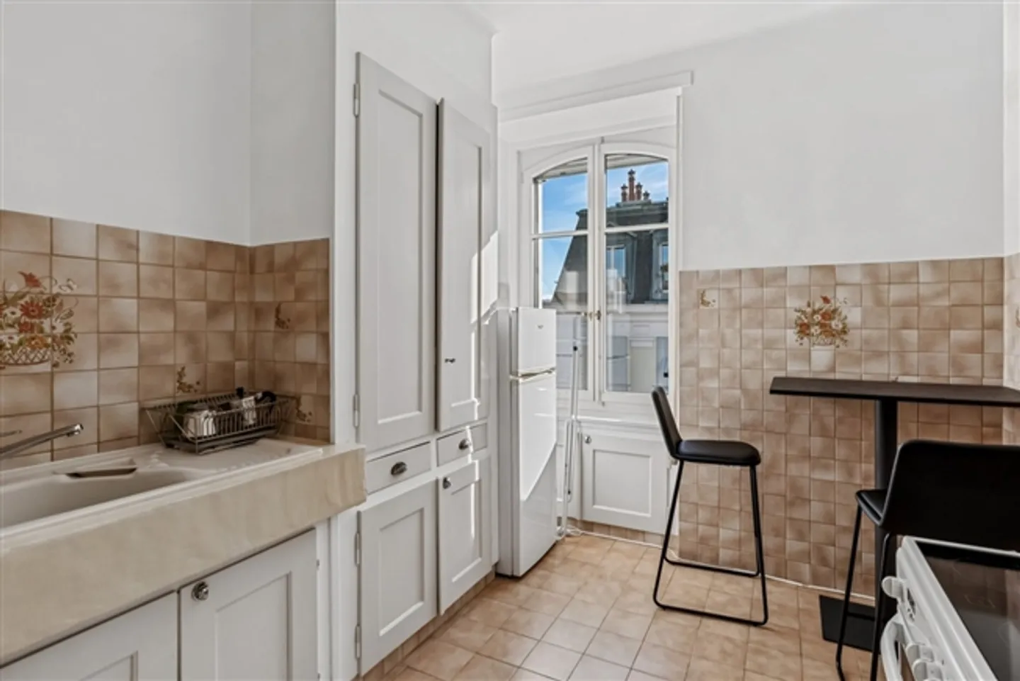 Charmante appartement 2,5 pièces près du centre de Lausanne - Photo 6 sur 8