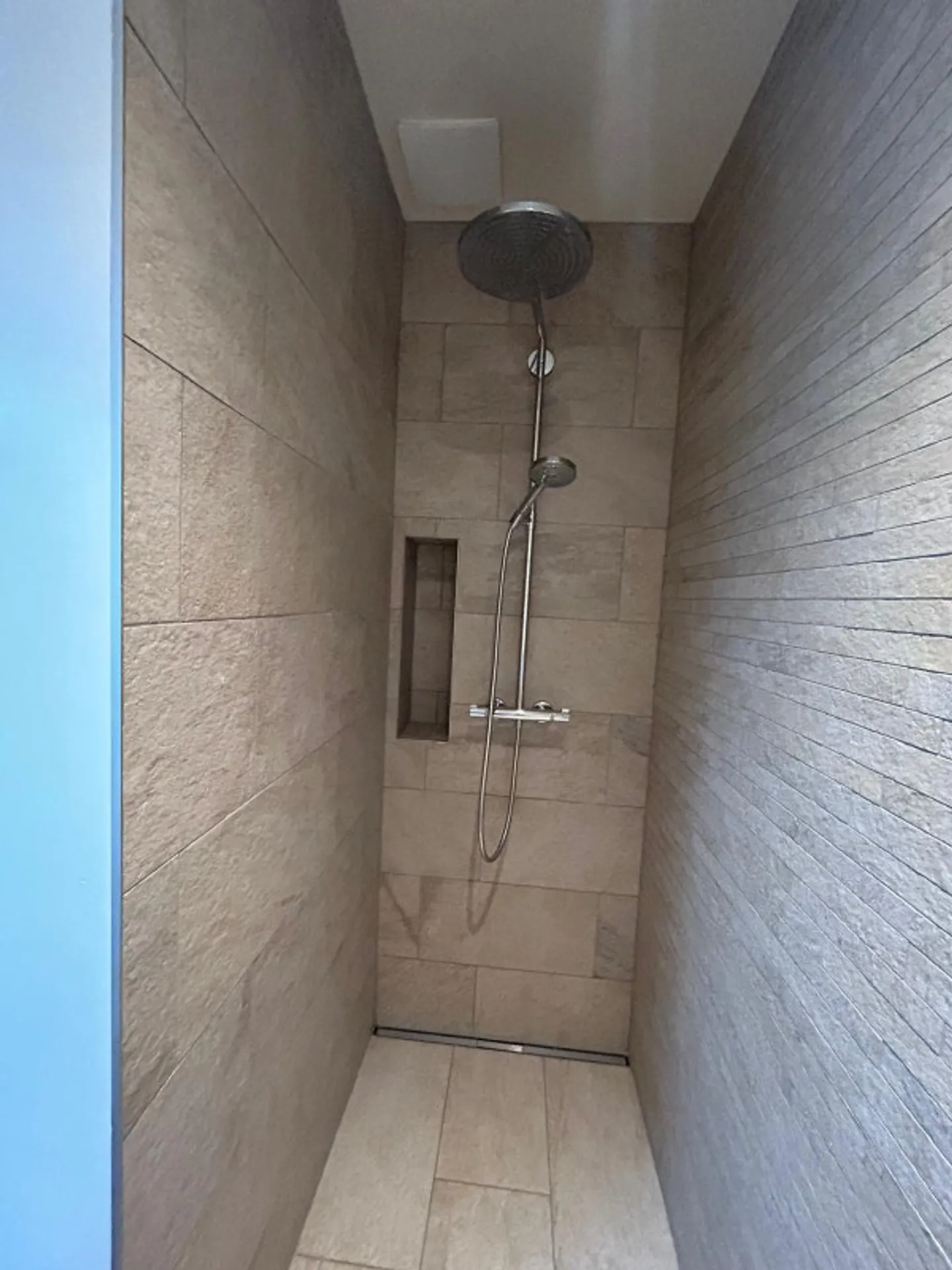 Prise en charge du contrat de location – 4 pièces, Meinier (Route de Gy) le 07.02.2026 - Photo 5 sur 10