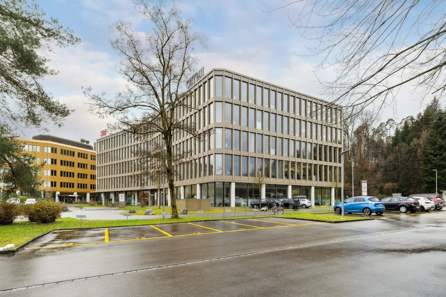 Bezugsbereite top ausgebaute und bei Interesse auch möblierte Bürofläche an guter Lage - Foto 14 von 15