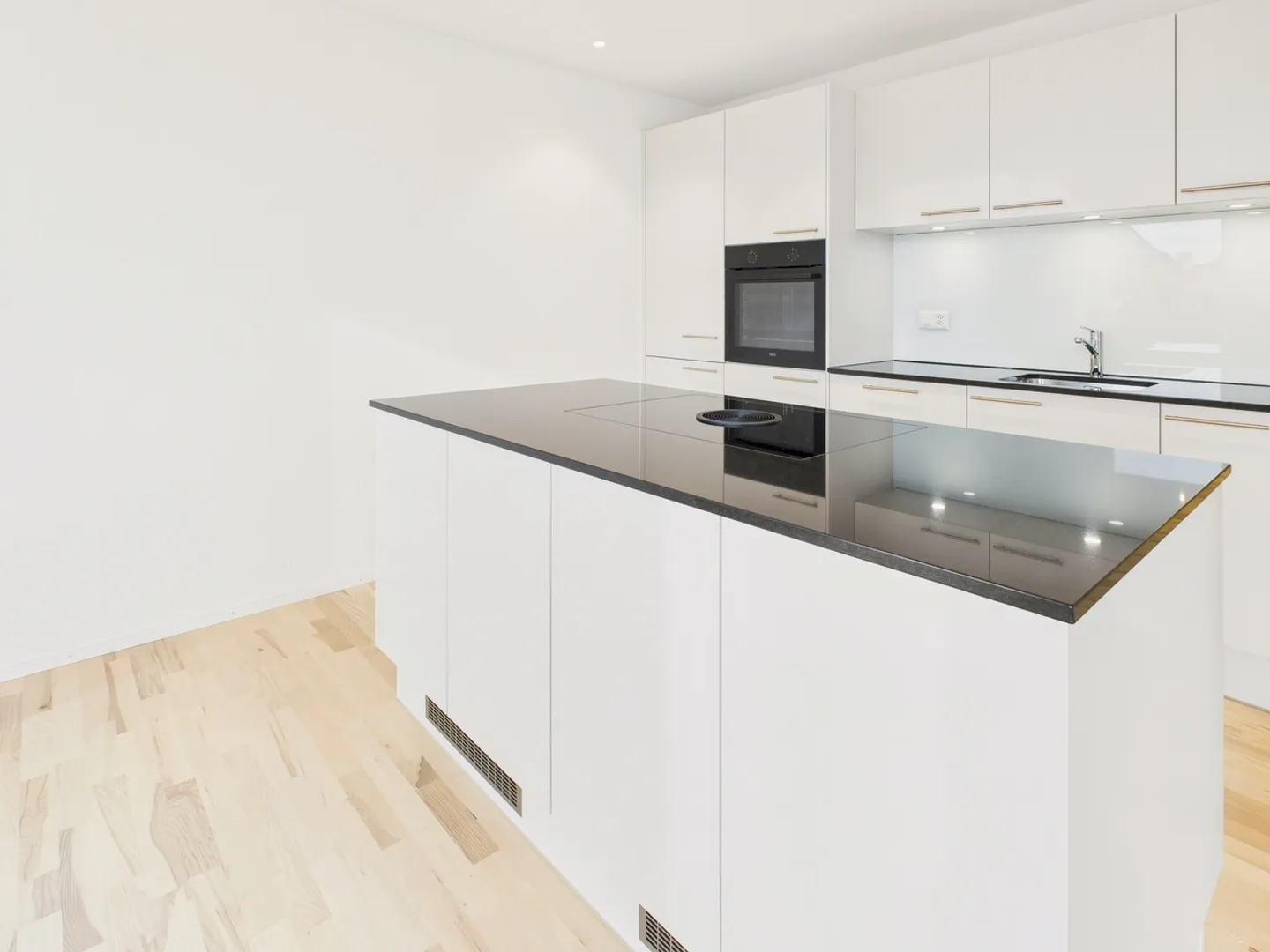 Appartement lumineux et moderne de 4,5 pièces à Grenchen - Nouvelle construction 2024 - Photo 6 sur 13