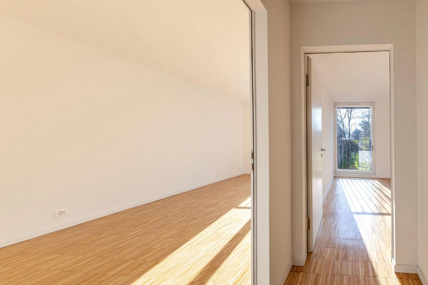 6-room apartment - Photo 4 of 8