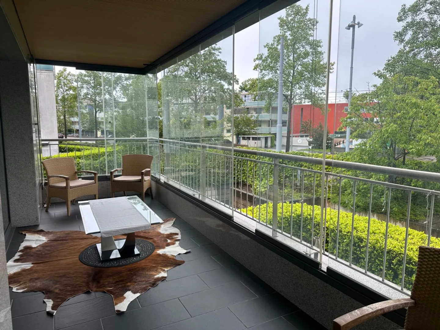 To seize! Magnificent 6 rooms located in Lancy/Geneva 180m2 large balcony + loggia - Photo 3 of 11