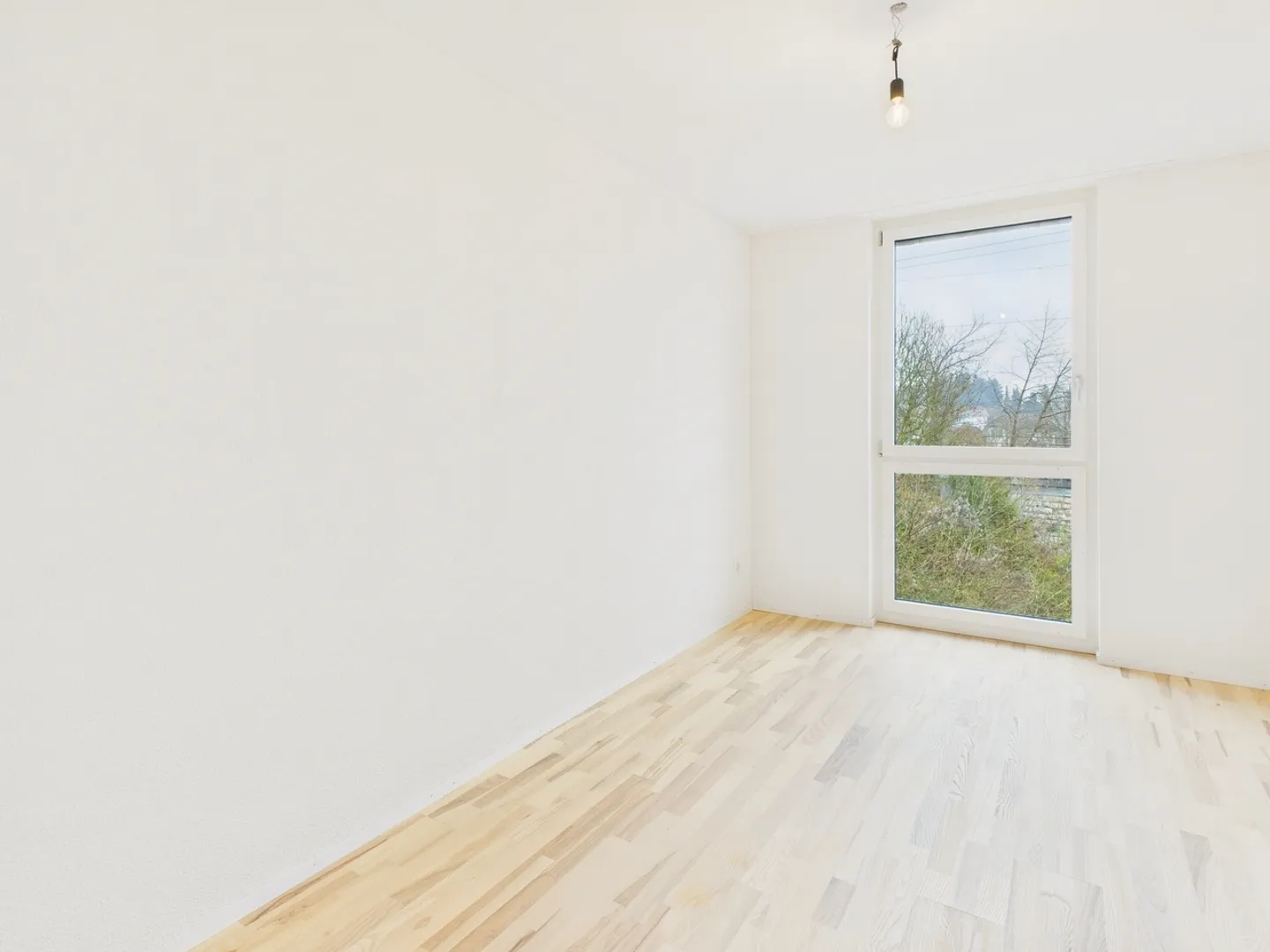 Appartement lumineux et moderne de 4,5 pièces à Grenchen - Nouvelle construction 2024 - Photo 9 sur 13