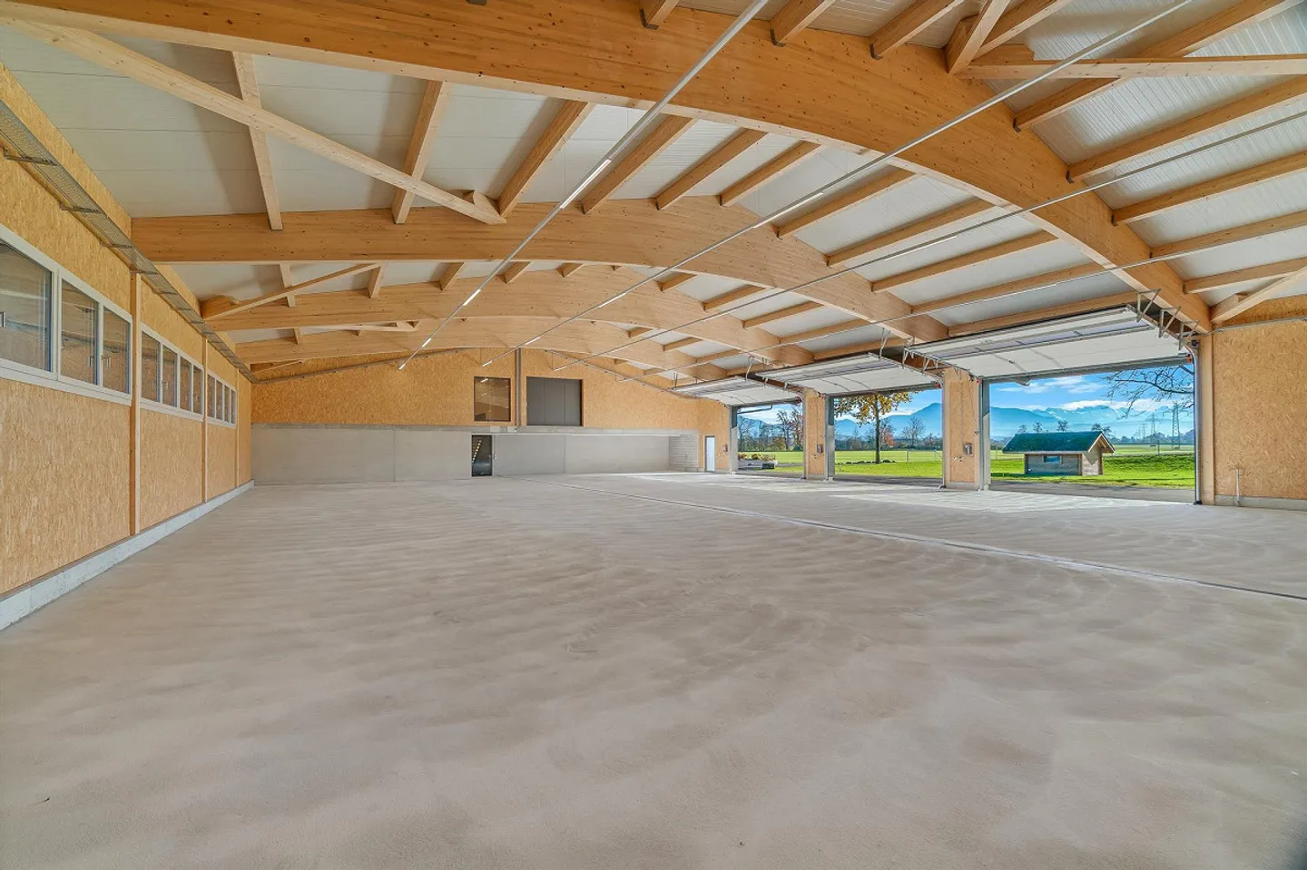 Magazzino per auto sportive e auto d'epoca - Foto 3 di 5