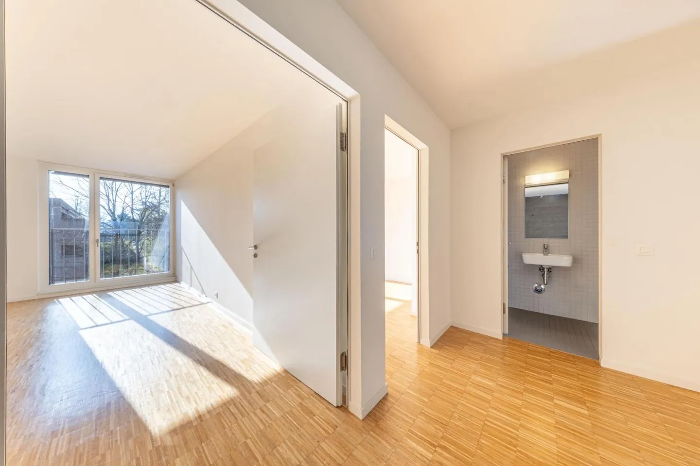 6-room apartment - Photo 5 of 8