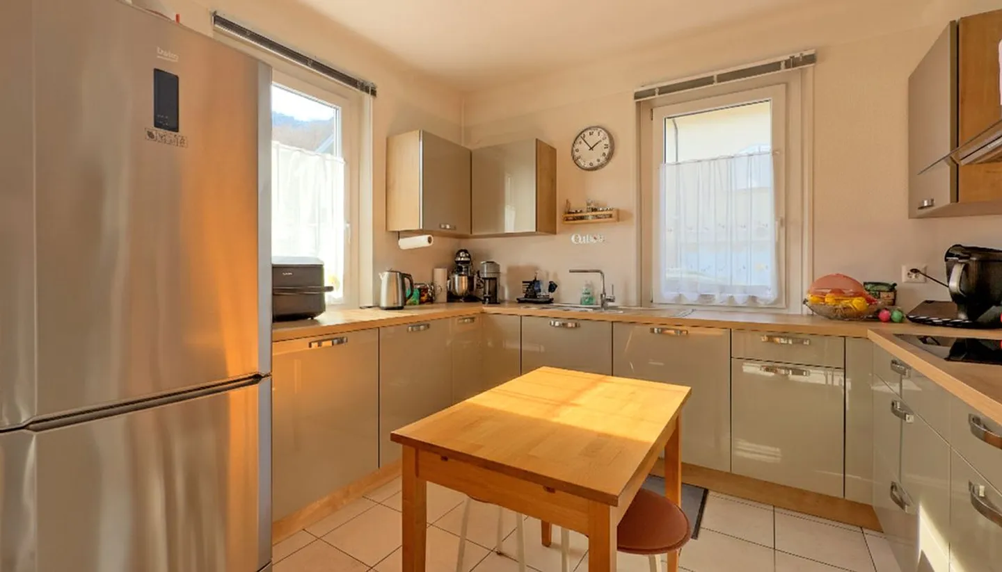 Charmante maison individuelle avec 6,5 pièces et une vue magnifique sur la plaine et les Dents-du-Midi. - Photo 3 sur 13