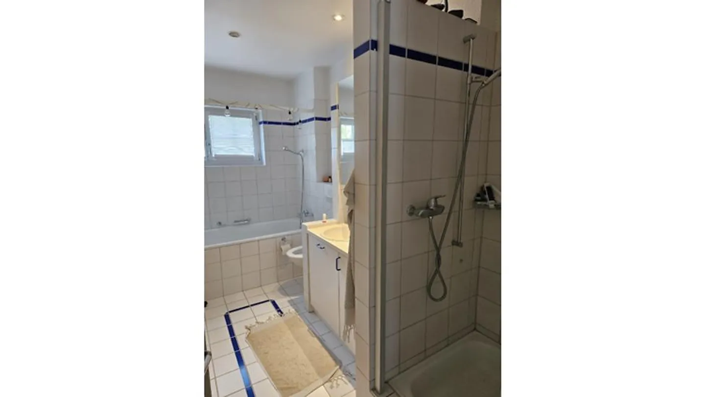 Charmante Wohnung mit Bergsicht - Foto 6 von 8