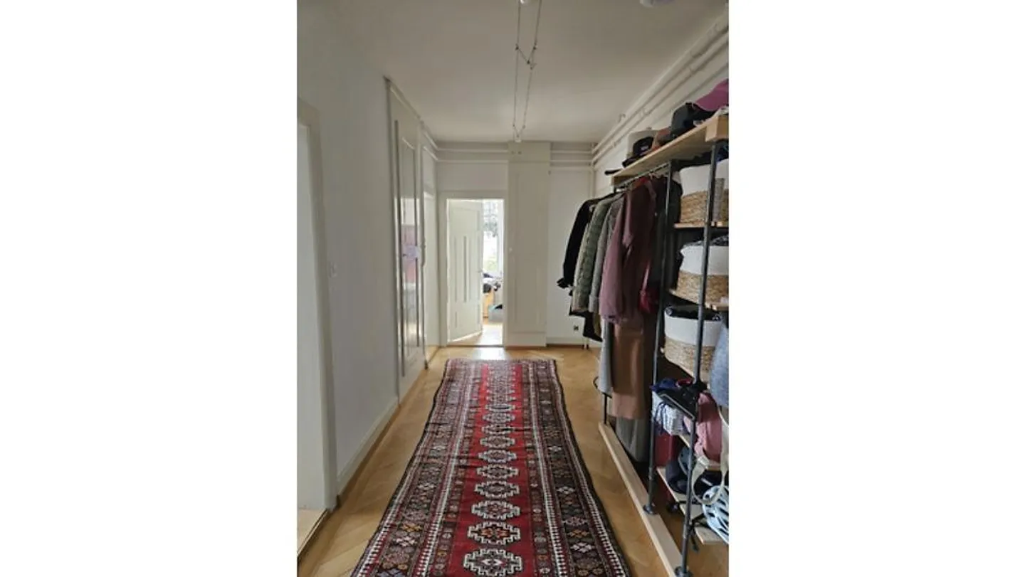 Charmante Wohnung mit Bergsicht - Foto 7 von 8