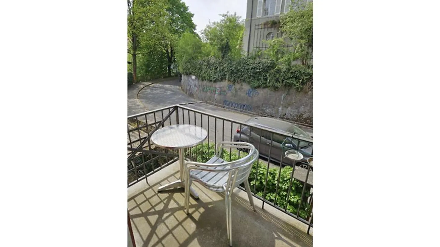 Charmante Wohnung mit Bergsicht - Foto 8 von 8