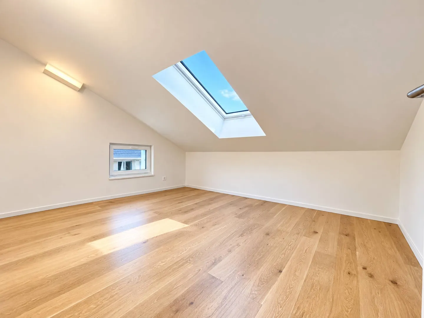 Appartement Charmant avec Vue sur le Lac - Photo 6 sur 9