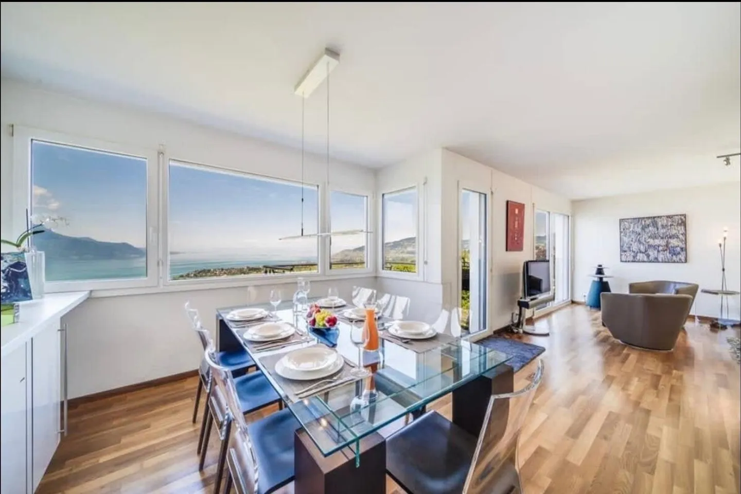 Panoramic View - Spacious 5.5 Room Townhouse - Photo 2 of 13