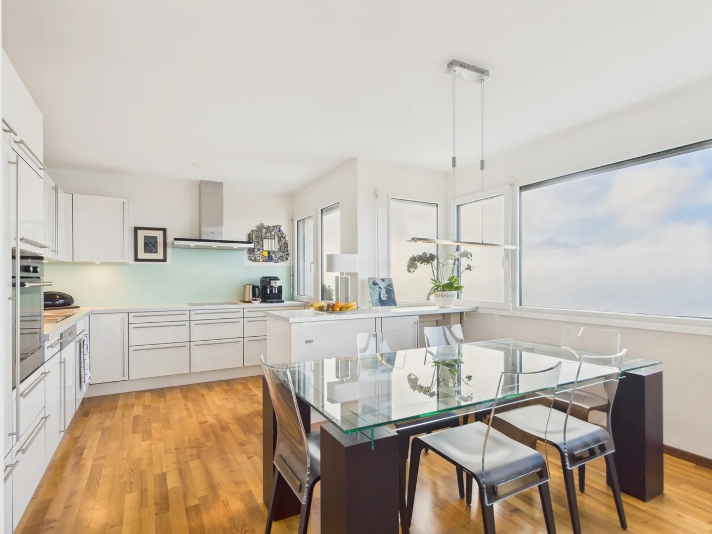 Panoramic View - Spacious 5.5 Room Townhouse - Photo 5 of 13