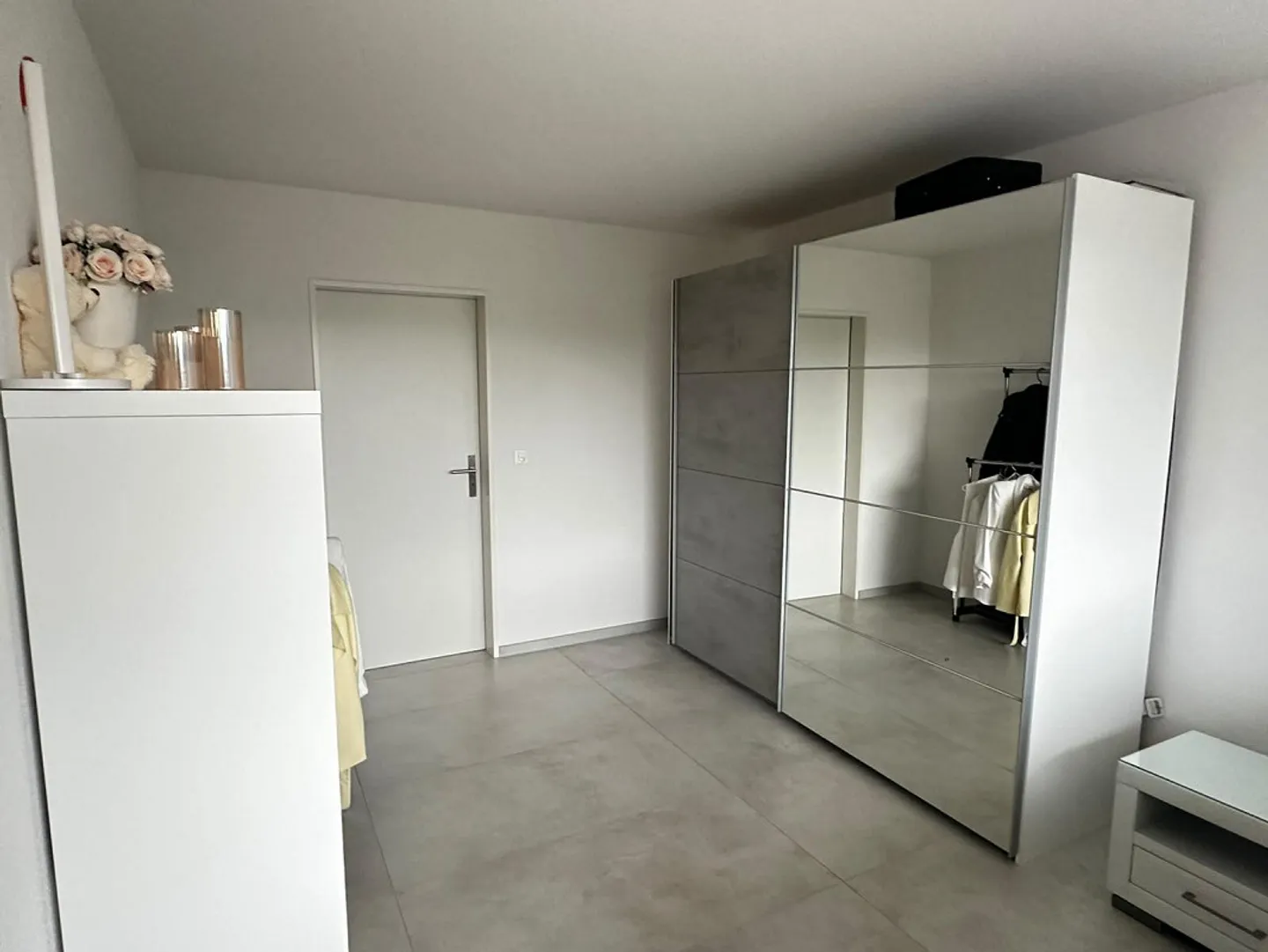 Modernes Apartment mit Seesicht - Foto 6 von 9