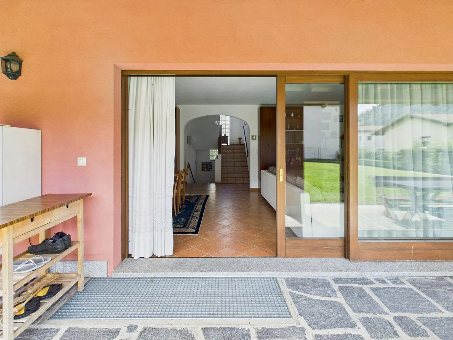 Independent Villa with Large Garden and Characteristic Grottino - Photo 13 of 26