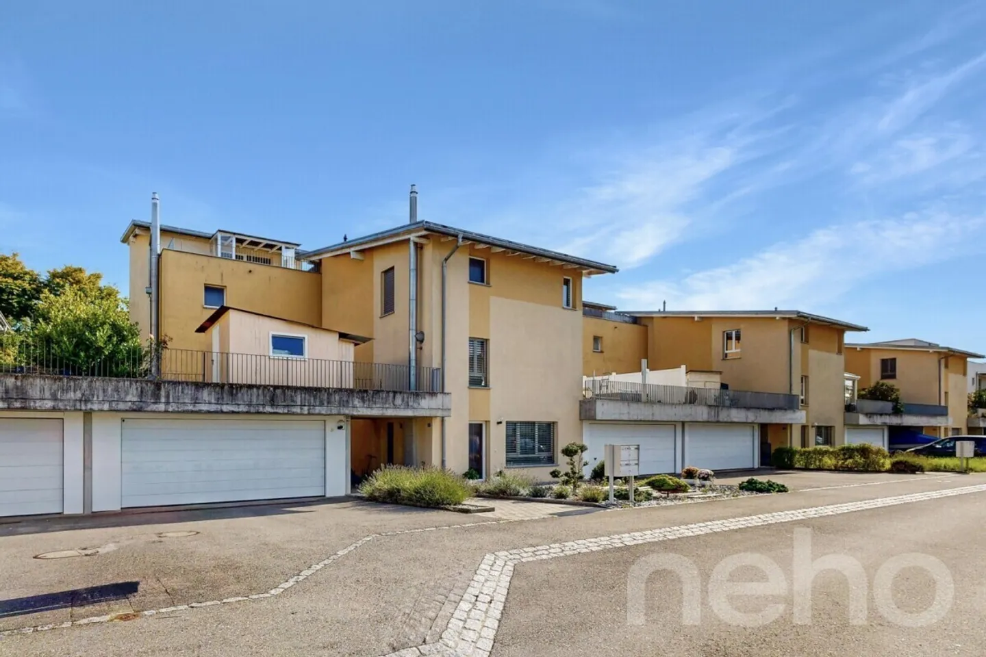 Una villa luminosa e unica nel cuore di Avenches - Foto 3 di 12