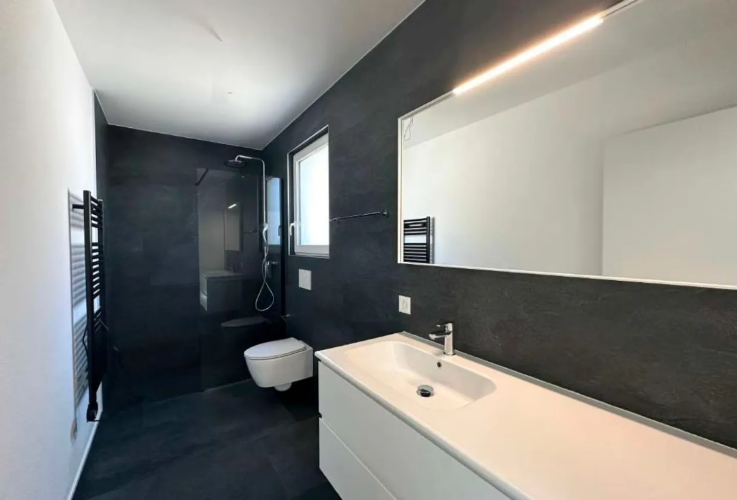 Luxusvilla in ruhigem Losone - Foto 20 von 46