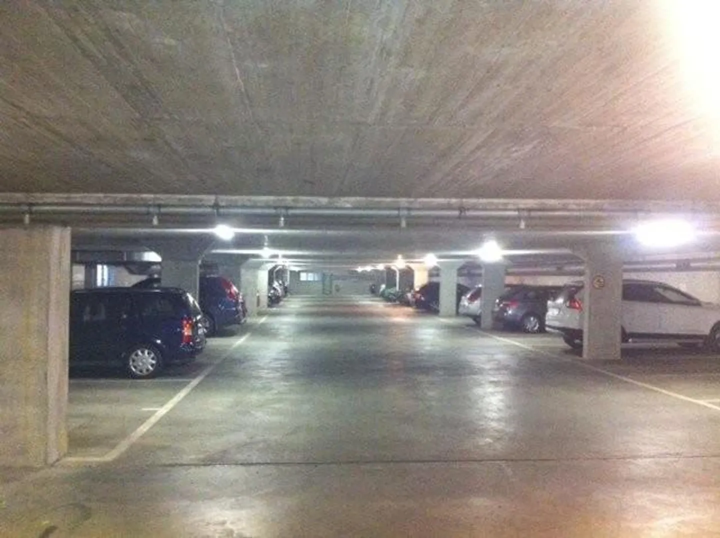 Motorradeinstellplatz zu vermieten - Foto 2 von 2