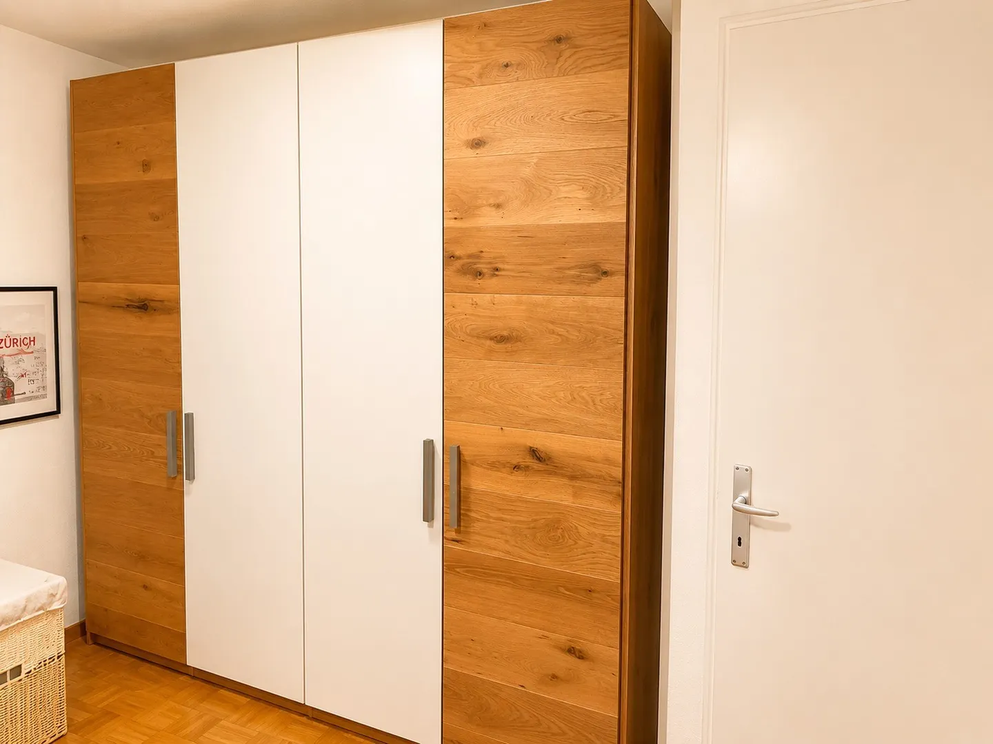 Stylish 2.5-Room Apartment in Adliswil - Photo 7 of 13