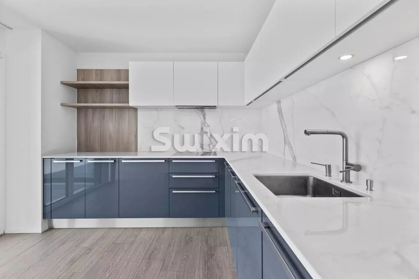 Moderner Komfort zwischen See und Bergen - Foto 2 von 6