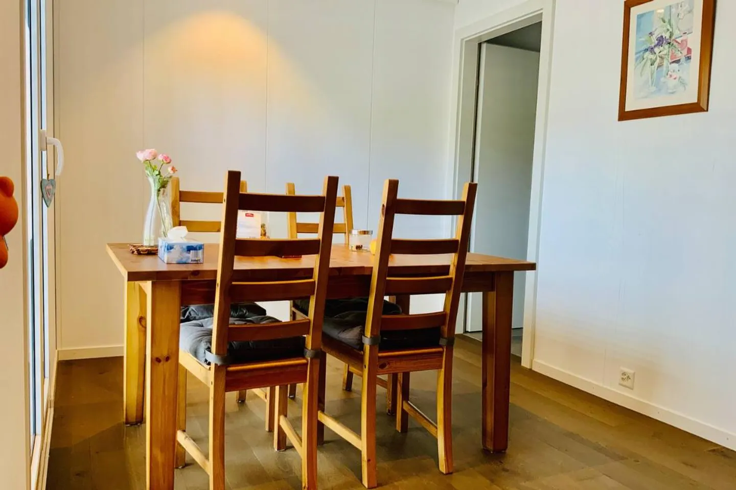 «Modernes 2½-Zimmer-Reihenmittelhaus im Minergiestandard mit Solarfassade» - Foto 6 von 10