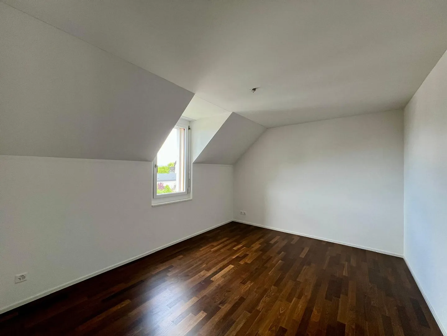 Appartement moderne de 3,5 pièces dans un endroit calme - Photo 6 sur 11
