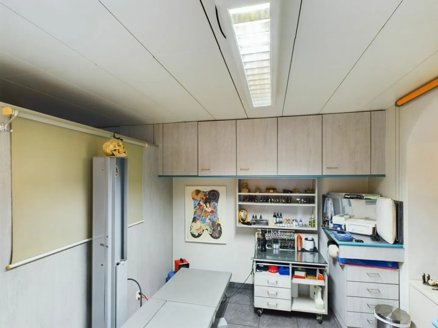 Espace commercial avec sauna et espace extérieur - idéal pour des concepts créatifs - Photo 10 sur 17