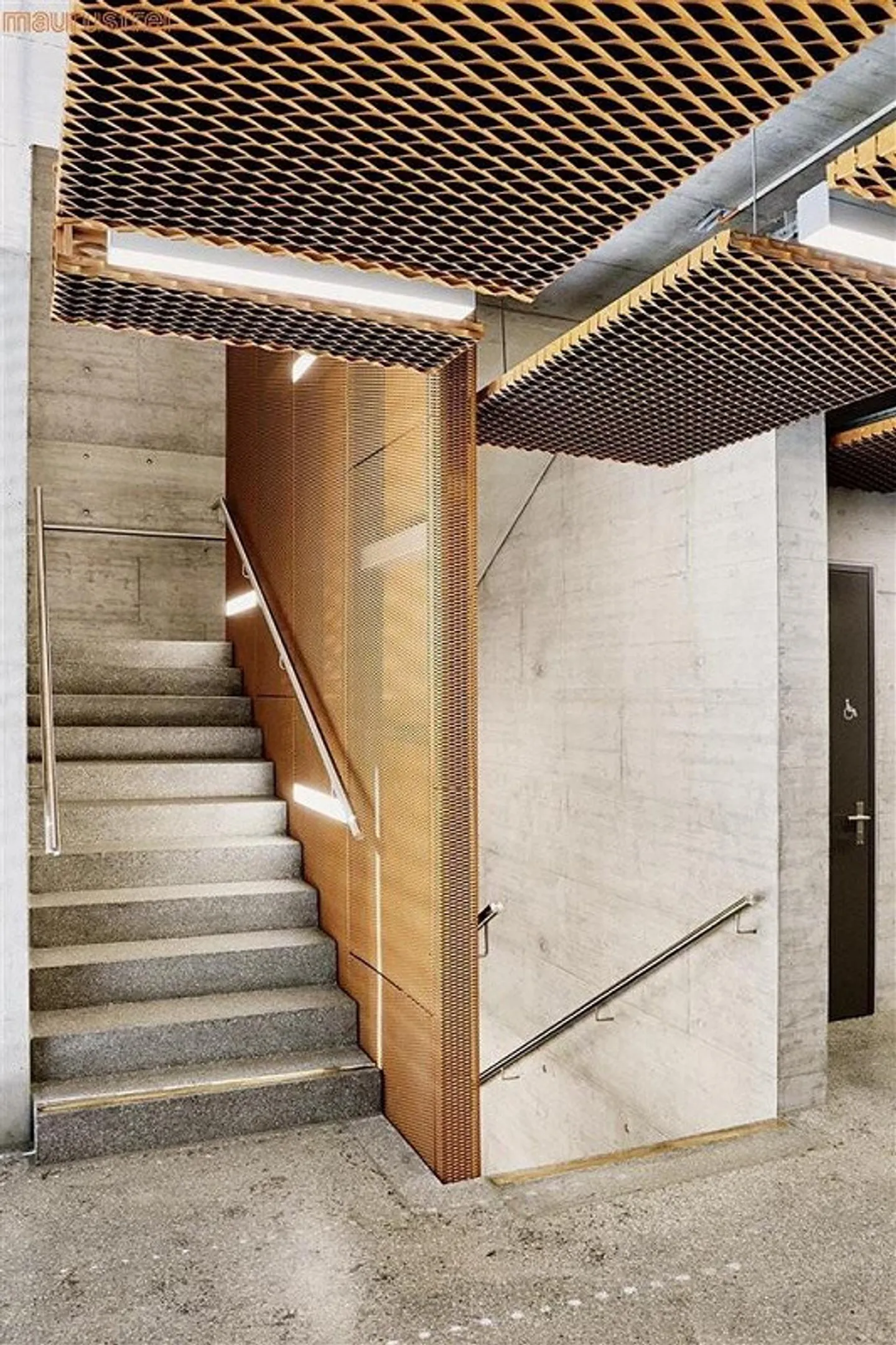 Circa 90m2 di spazio commerciale in affitto a Domat/Ems! - Foto 3 di 5