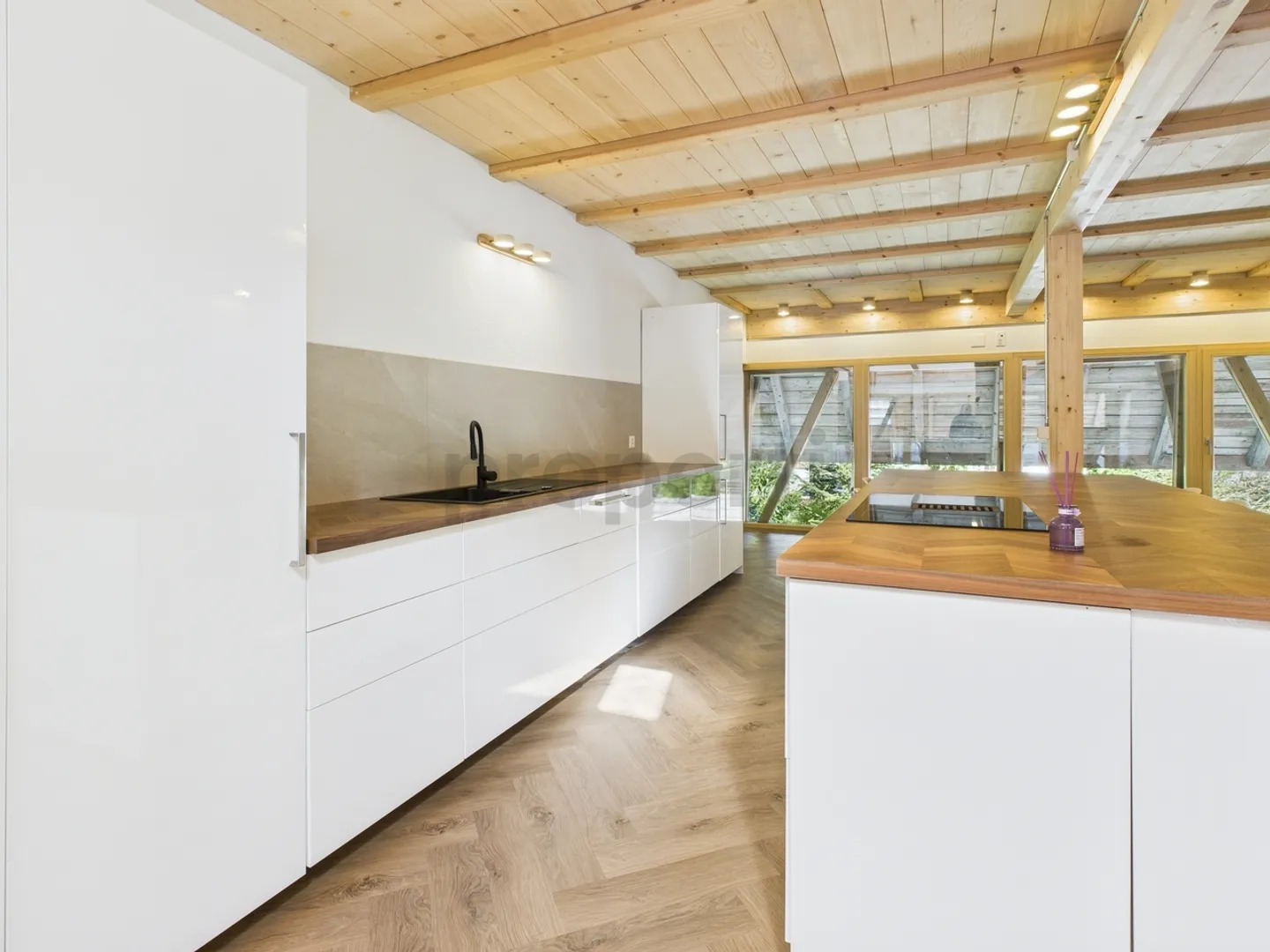 Appartement lumineux de 2,5 pièces avec galerie à Heimiswil - Première occupation - Photo 4 sur 9